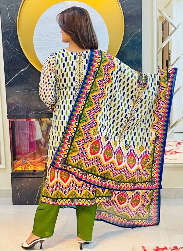 Shadabahar Three Piece - Image 2