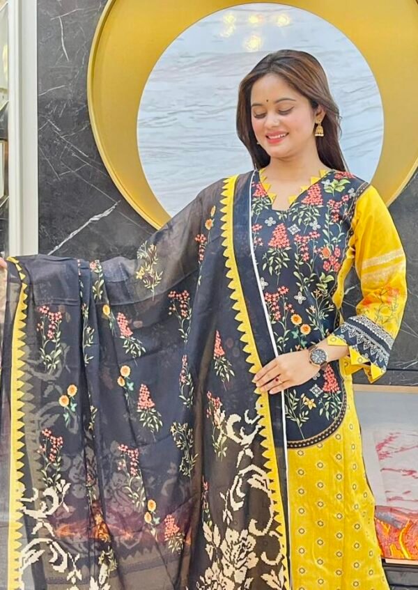Shadabahar Three Piece - Image 4