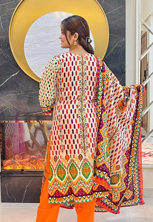 Shadabahar Three Piece - Image 2