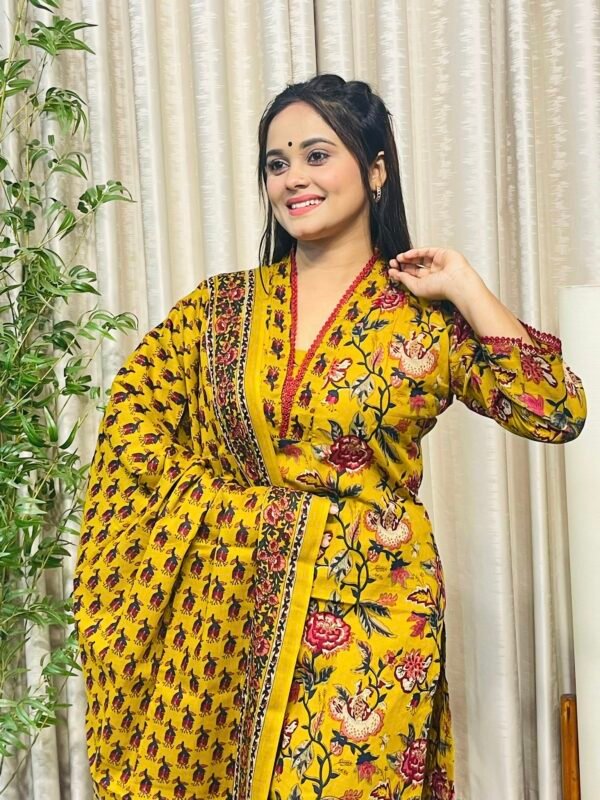 Shadabahar Three Piece - Image 3